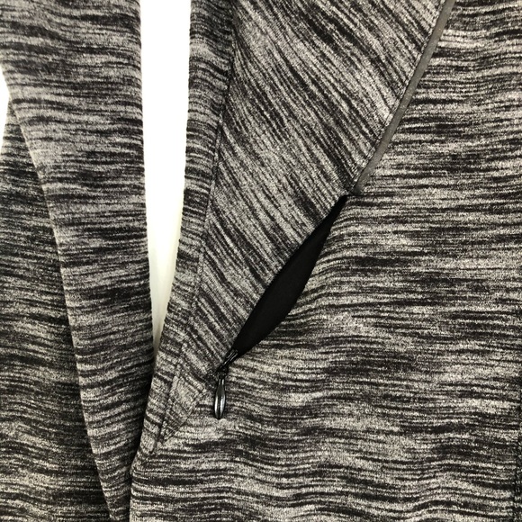 Lululemon &go Where-To long sleeve, size 6 - Picture 13 of 16